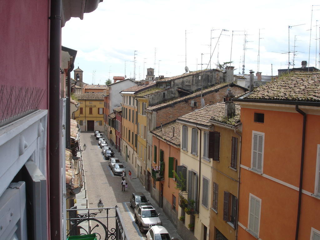 Holiday House La Colombaia Parma Exterior photo